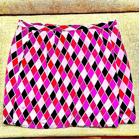 Diane Von Furstenberg Silk Assests vintage silk mini skirt - Picture 1 of 9